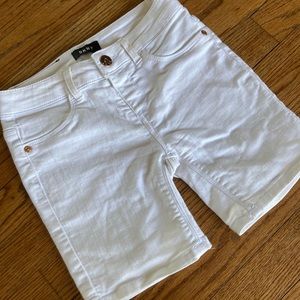 DKNY White Stretch denim Shorts